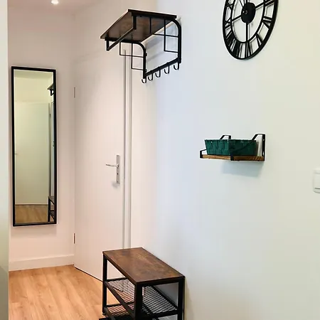 Sali - - Apartmenthaus Lägenhet *